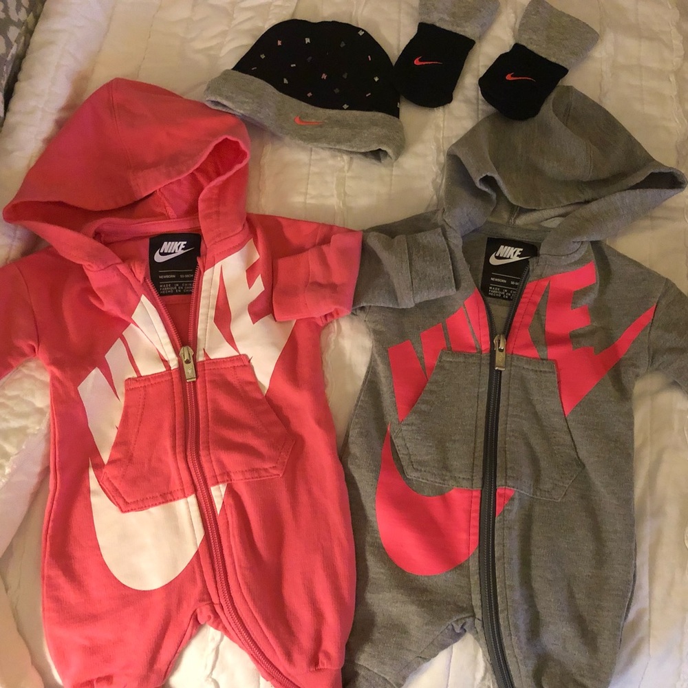 Newborn Nike set